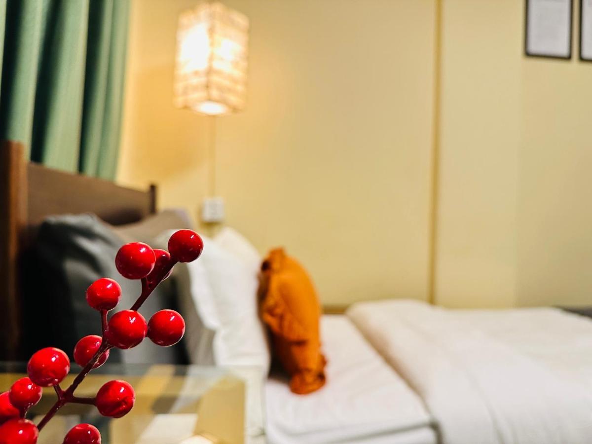 Hotel Darwin Катманду Экстерьер фото